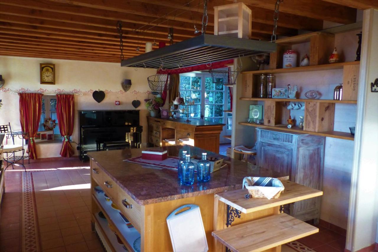 Gite Du Hameau D'Amignie Vernay Exteriér fotografie