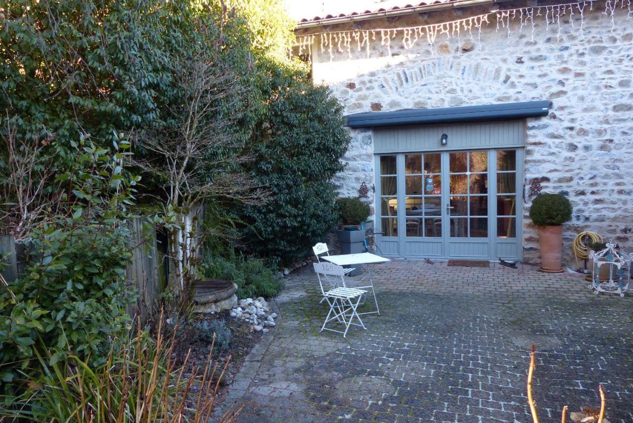 Gite Du Hameau D'Amignie Vernay Exteriér fotografie