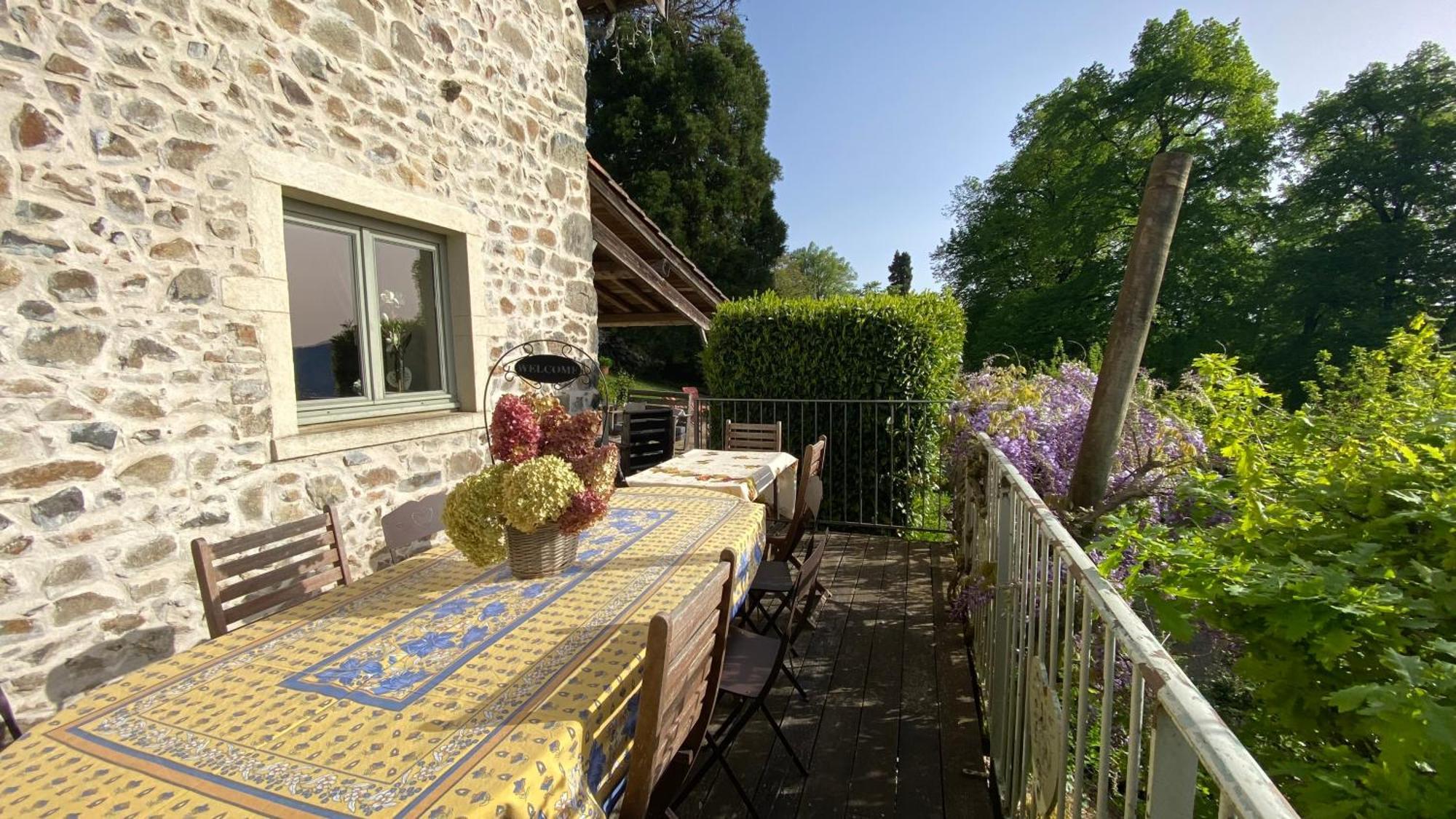 Gite Du Hameau D'Amignie Vernay Exteriér fotografie